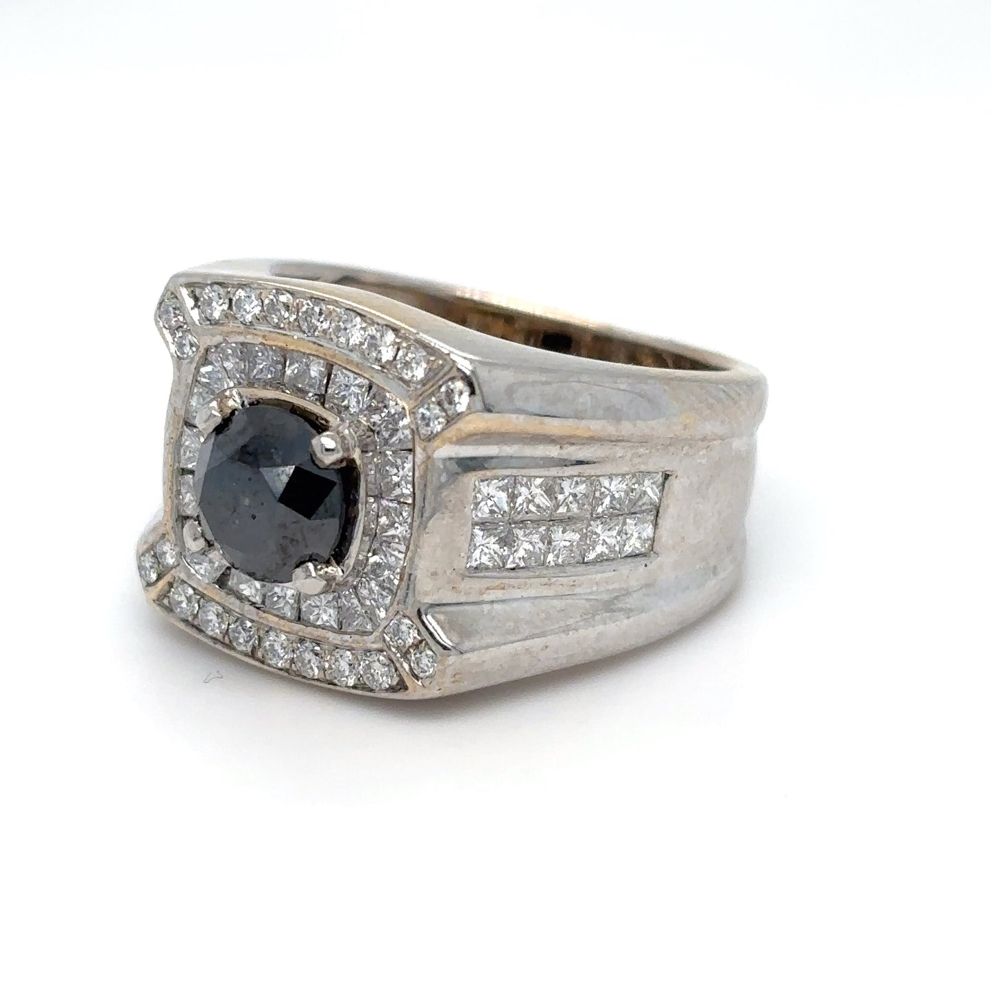18KW 3.28CTW BLACK-WHITE DIAMOND RING VS/F-G 14.5G