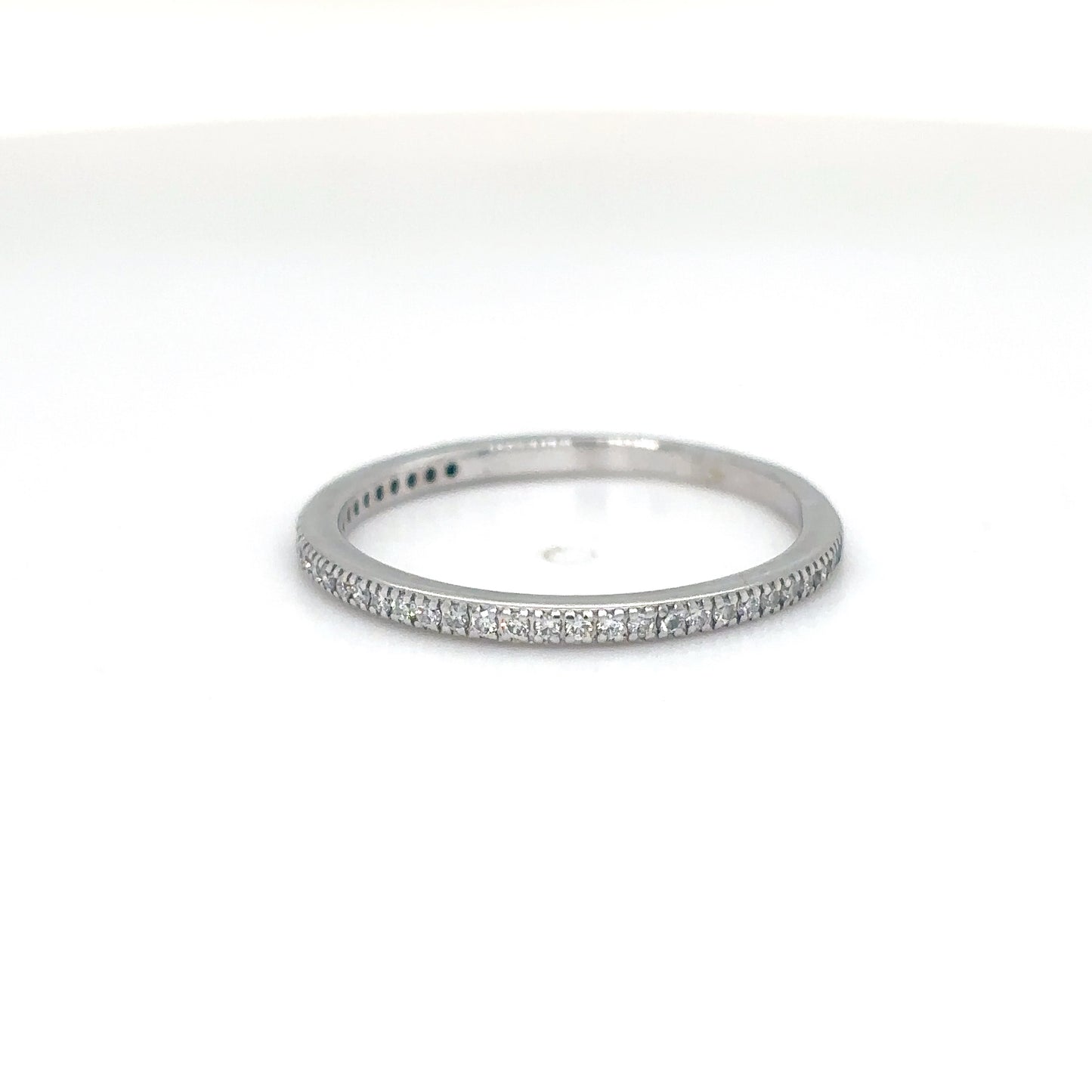 18KW 0.25CTW DIAMOND BAND SI/H-I 1.4G