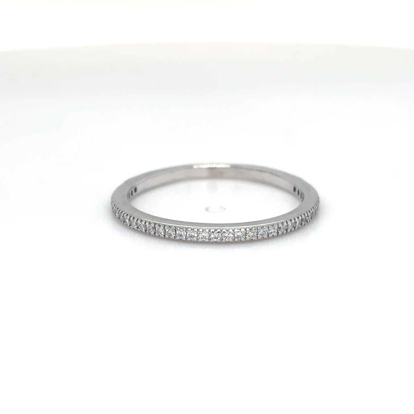 18KW 0.25CTW DIAMOND BAND SI/H-I 1.4G