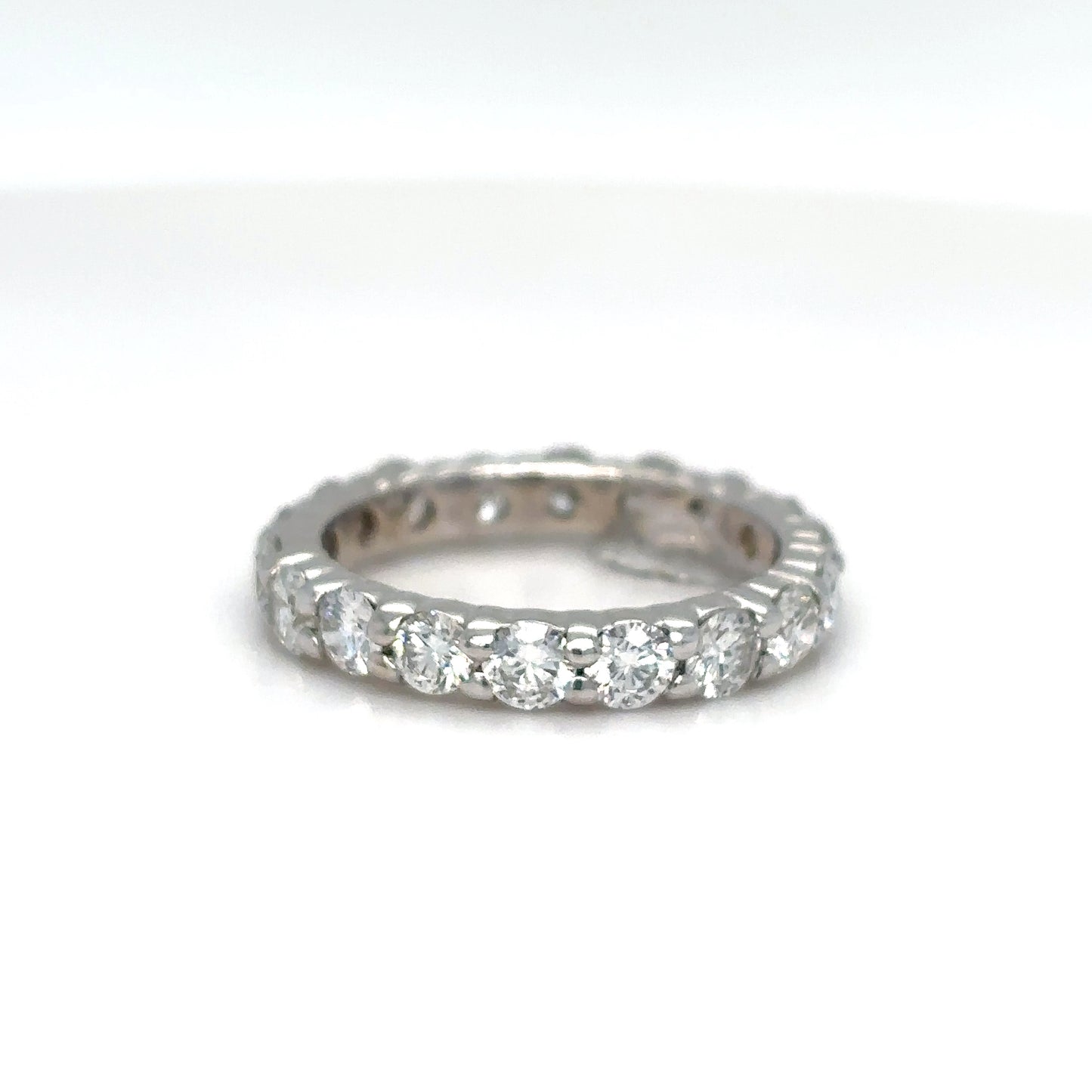 14KW 1.80CTW ROUND BRILLIANT DIAMOND ETERNITY BAND SI1/G-H 2.9G SZ: 5