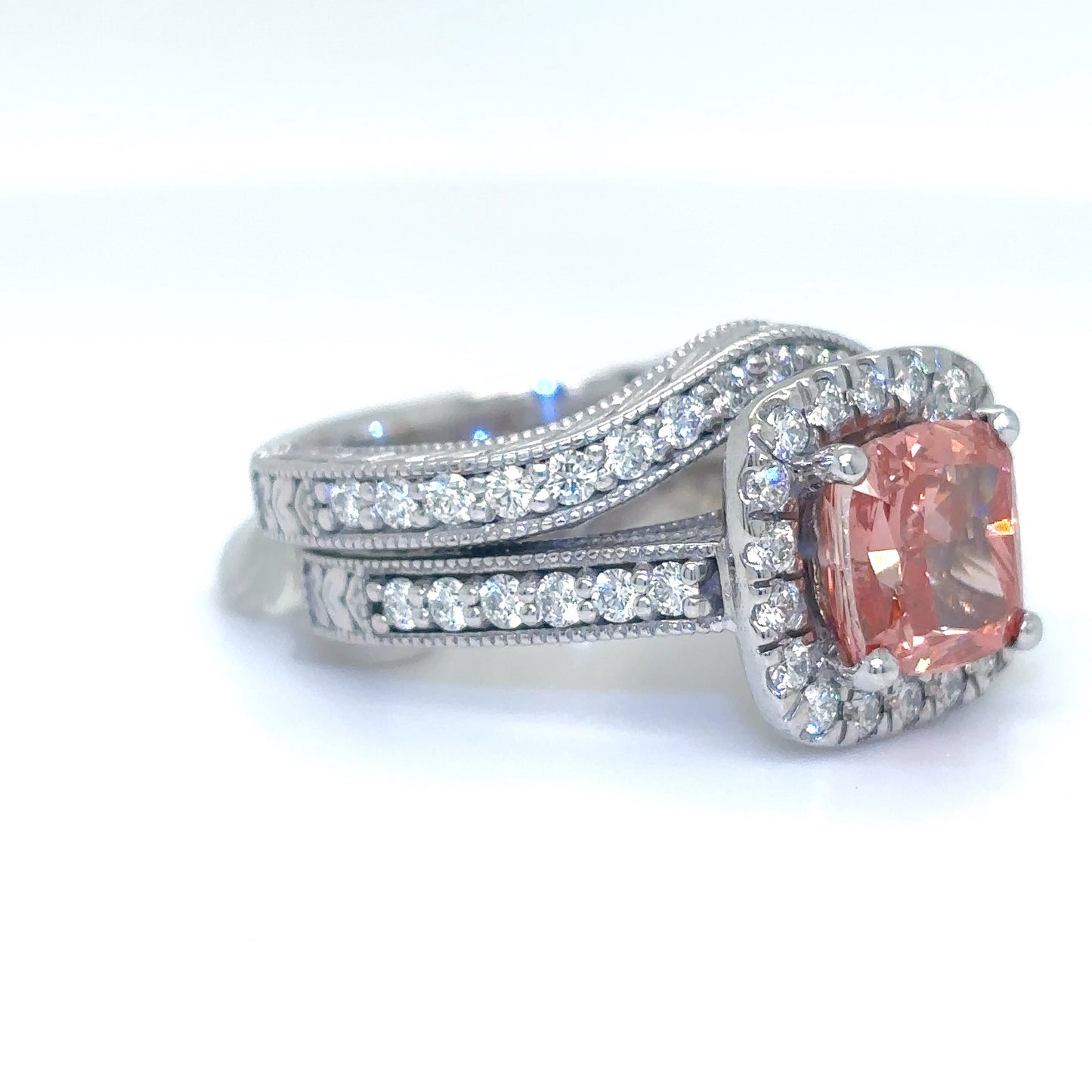 14KW 2PC 2.80CT FANCY VIVID PINK LAB GROWN-0.66CTW NATURAL DIAMOND BRIDAL SET VS1