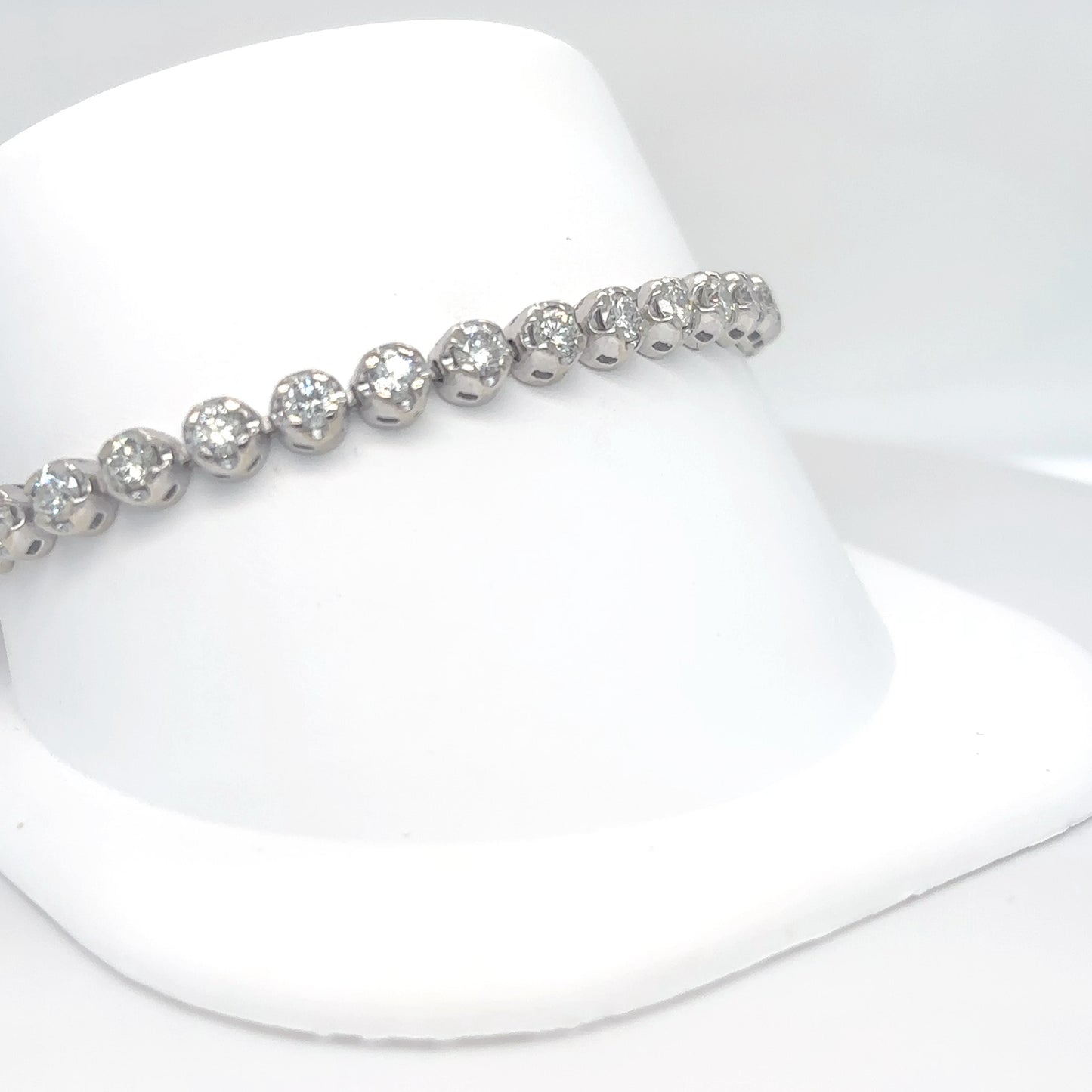14KW 6.00CTW ROUND BRILLIANT DIAMOND BRACELET SI/F-G 14.1G