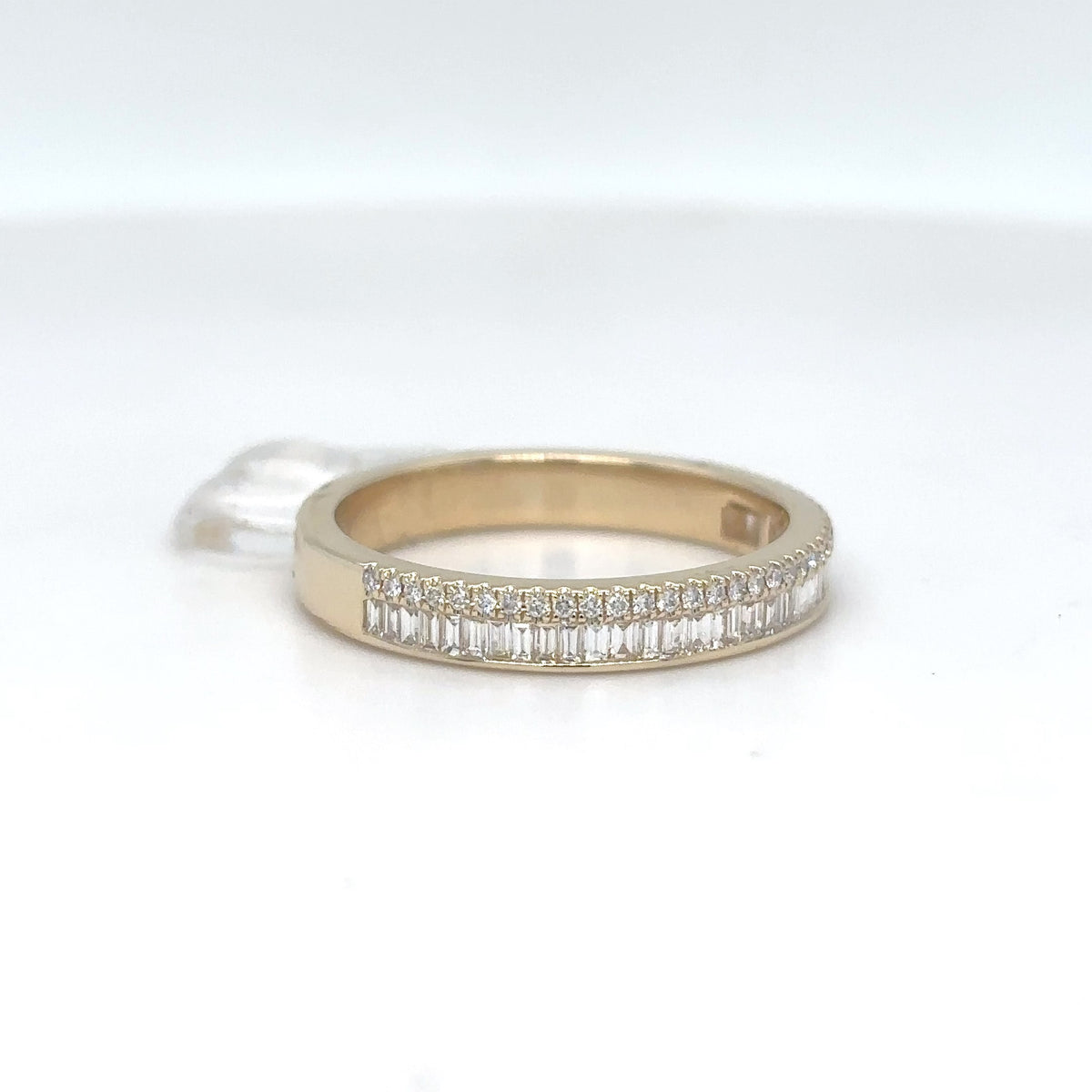 14KY 0.36CTW BAGUETTE-ROUND DIAMOND BAND VS/F-G 2.9G
