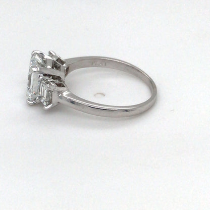 PLAT 2.67CTW EMERALD CUT THREE STONE DIAMOND ENGAGEMENT RING