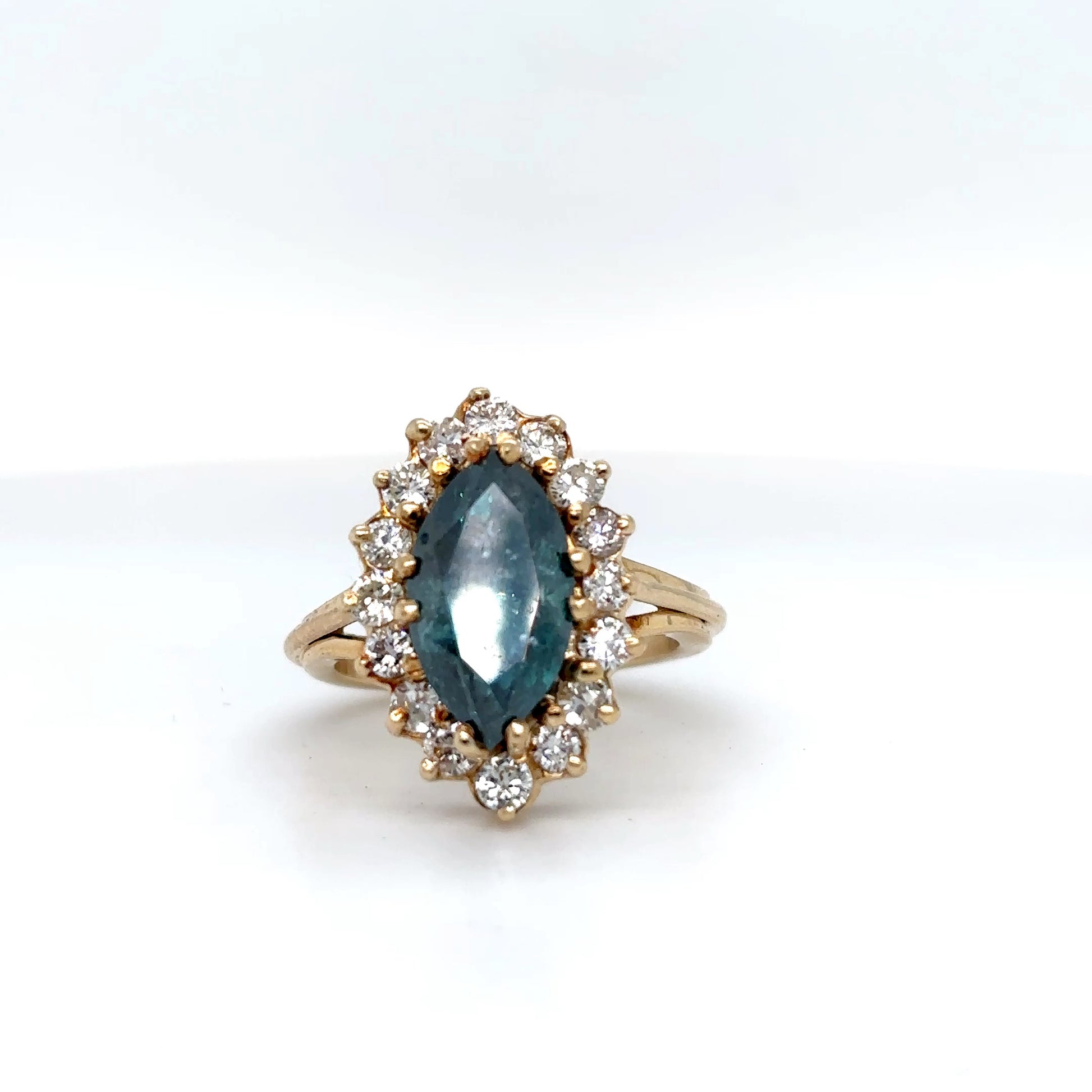 14KY 3.55CTW MARQUISE ENHANCED BLUE-WHITE DIAMOND RING