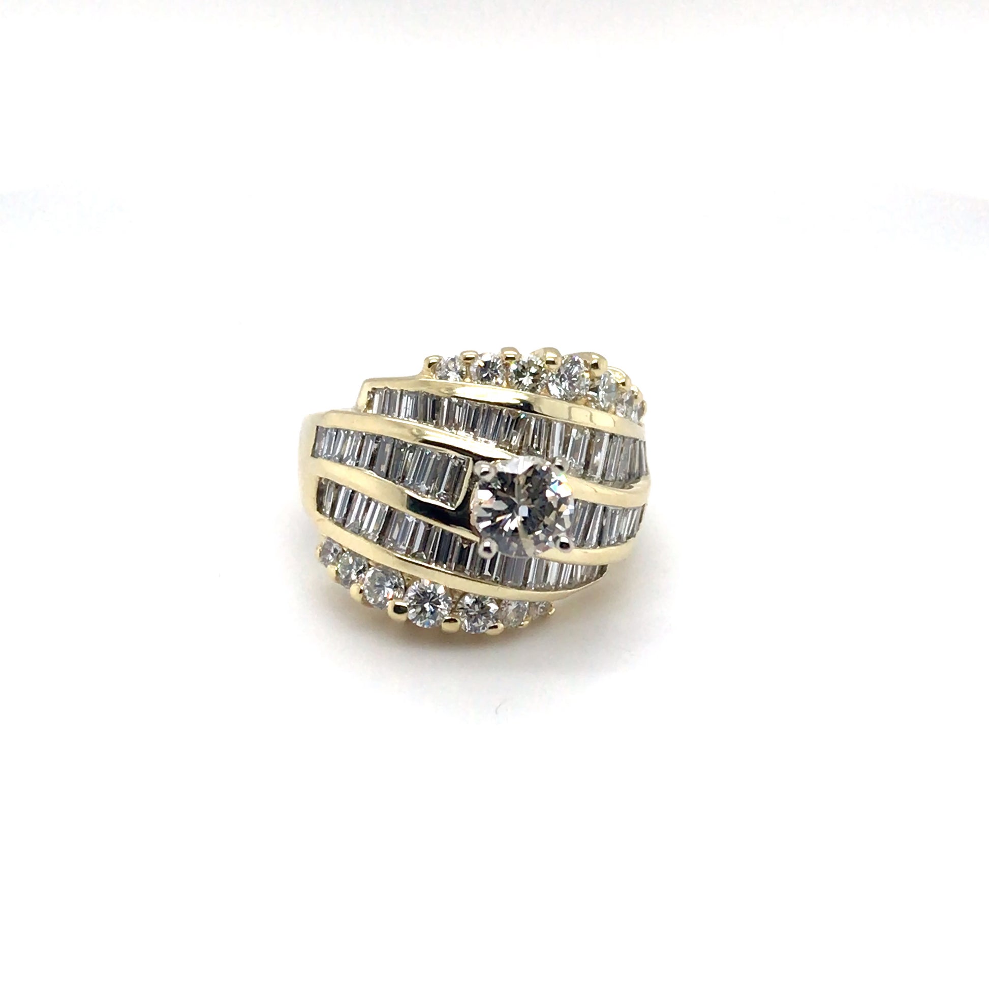 14KY 2.54CTW ROUND BRILLIANT-BAGUETTE DIAMOND RING