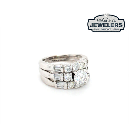 14KW 1.01CTW ROUND BRILLANT-BAGUETTE DIAMOND ENGAGEMENT RING