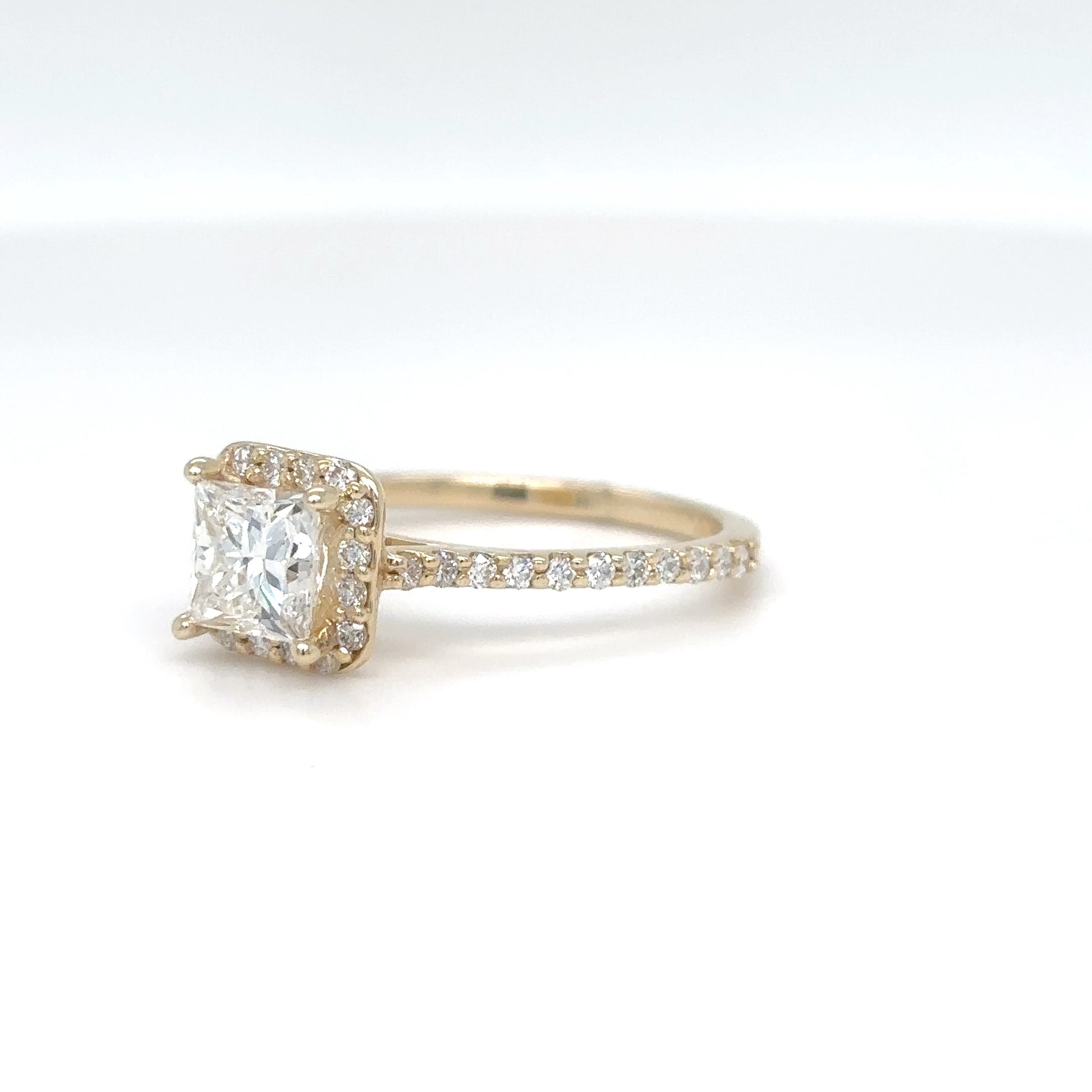 14KY 1.51CTW PRINCESS CUT DIAMOND HALO RING