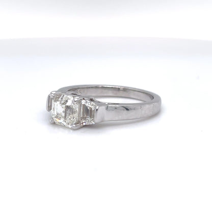 14KW 1.86CTW ASSCHER-TRAPEZE DIAMOND ENGAGEMENT RING