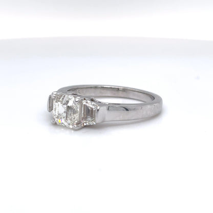 14KW 1.86CTW ASSCHER-TRAPEZE DIAMOND ENGAGEMENT RING