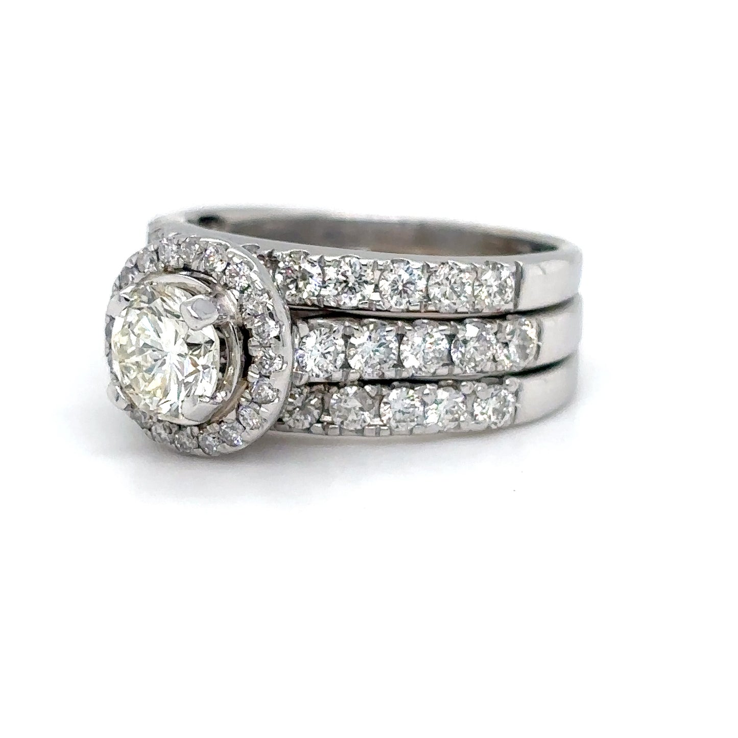 14KW 2.11CTW ROUND BRILLIANT DIAMOND HALO WEDDING SET