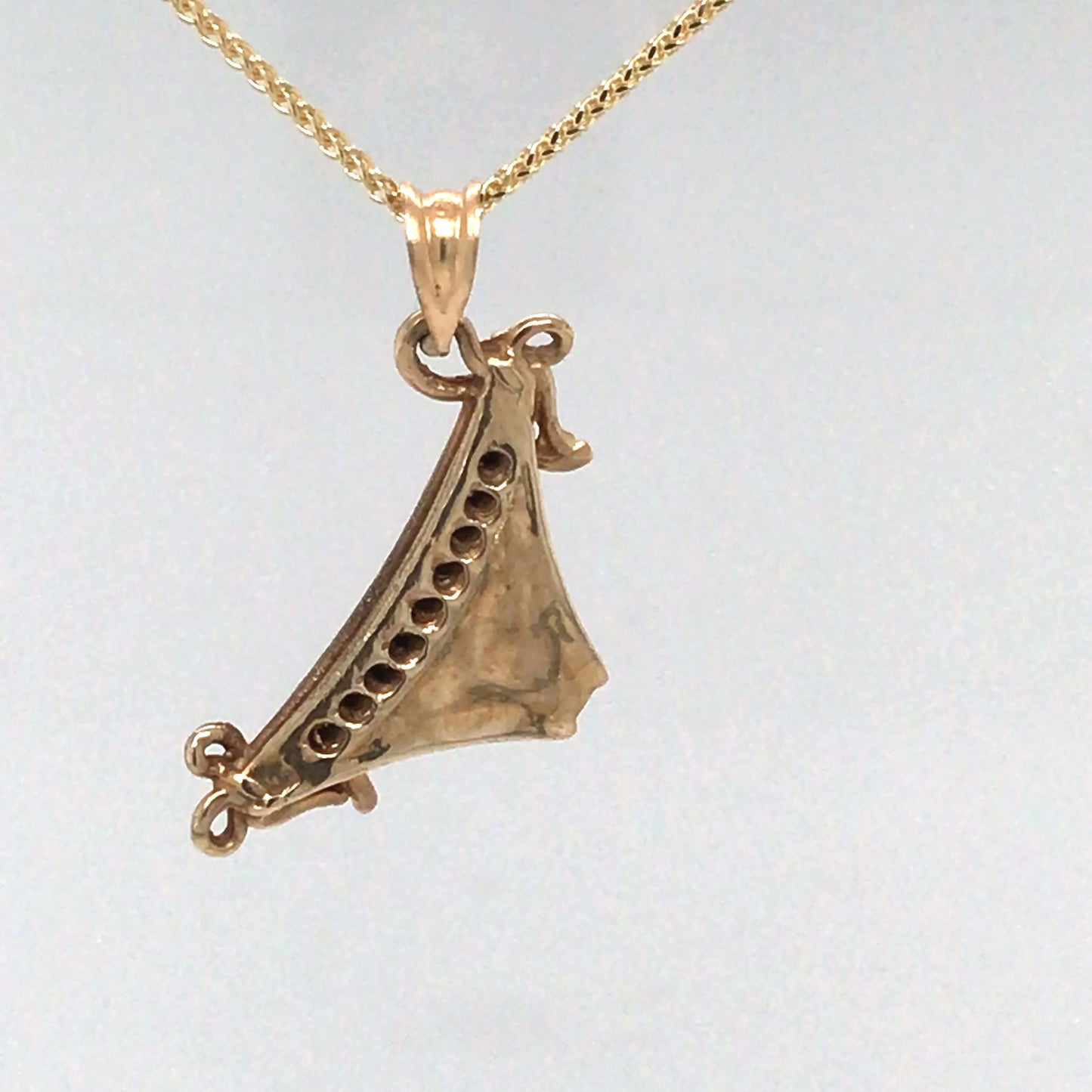 14KY .10CTW DIAMOND BIKINI PENDANT SI/G-H