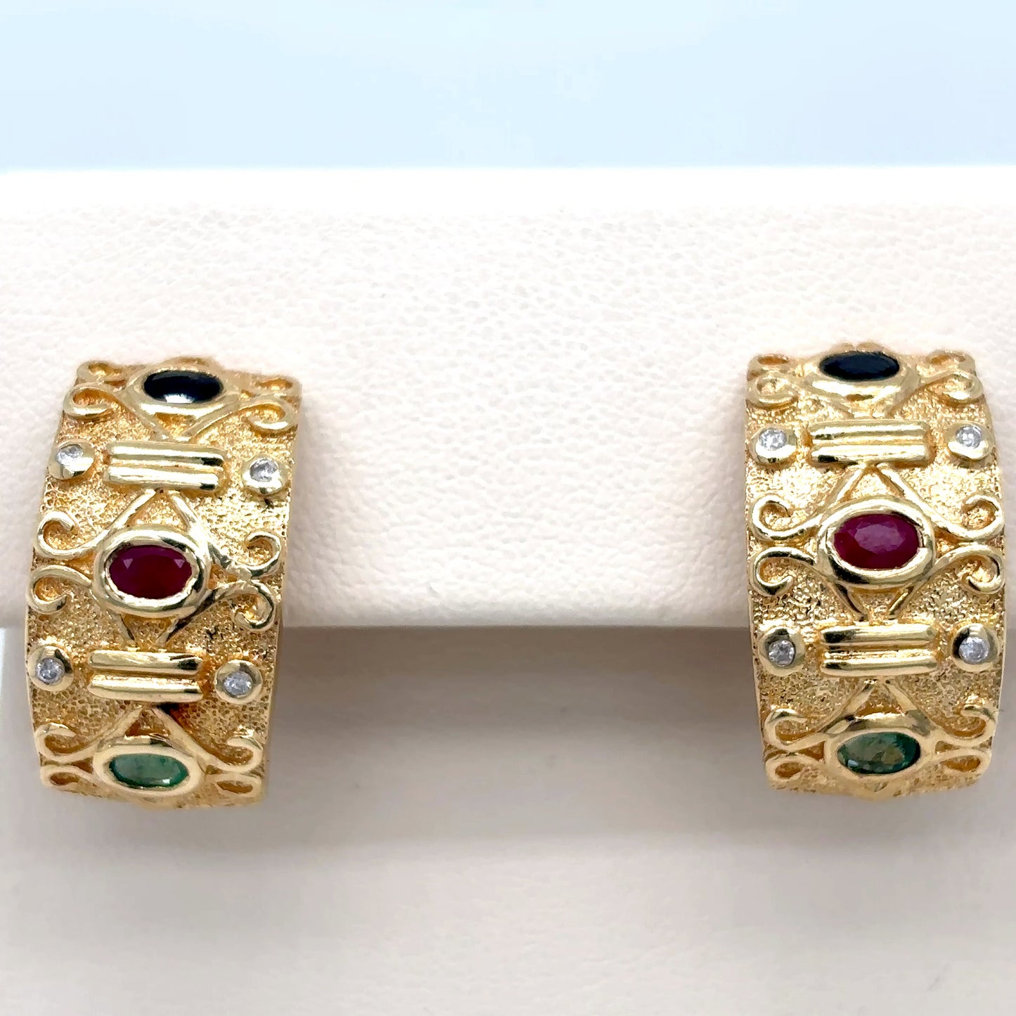 14KY 1.50CTW EMERALD-RUBY-SAPH & 0.10CTW DIAMOND EARRINGS 9.0G