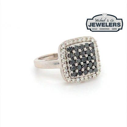 14KW 0.50CTW BLACK-0.28CTW WHITE PAVE DIAMOND RING 5.3G