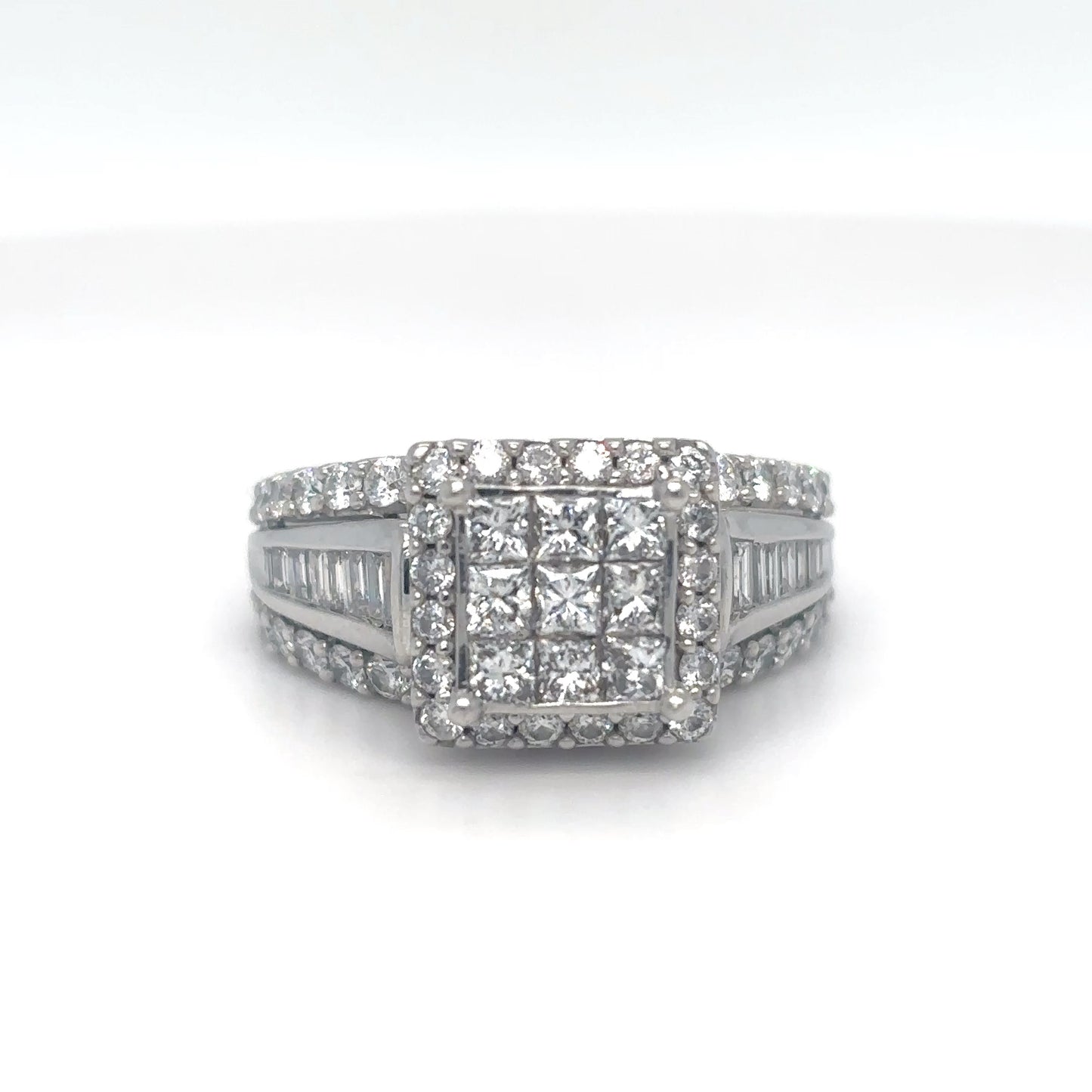 10KW 1.75CTW PRINCESS CUT-BAGUETTE-ROUND DIAMOND ENGAGEMENT RING SI2/H-I 6.7G