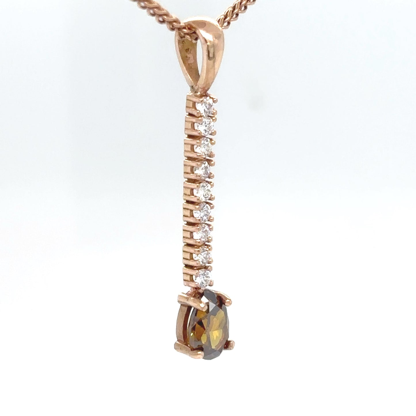 14KR 0.77CTW PEAR CHOCOLATE-WHITE DIAMOND PENDANT SI/C-7 SI1/F-G