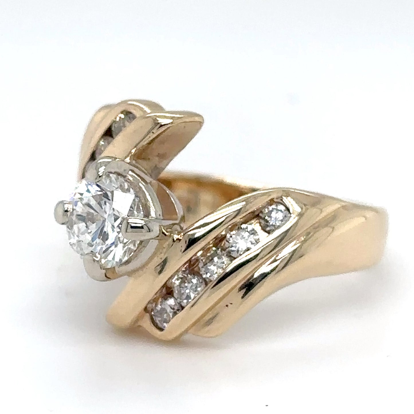 14KY 1.05CTW ROUND DIAMOND BYPASS RING VVS1/G-H 5.1G