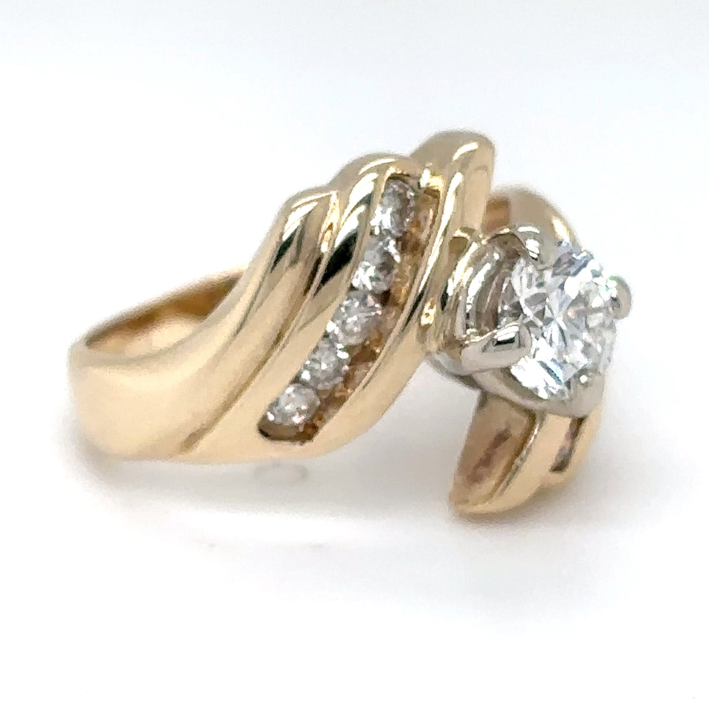 14KY 1.05CTW ROUND DIAMOND BYPASS RING VVS1/G-H 5.1G