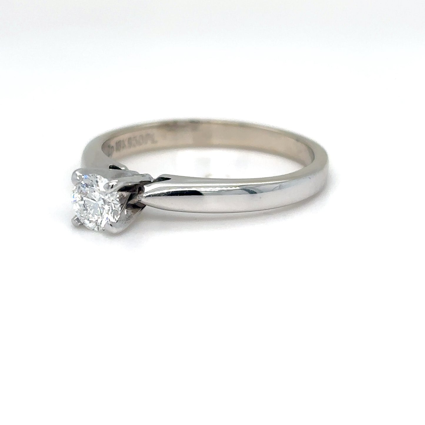 18KW 0.31CT ROUND DIAMOND SOLITAIRE SI1/G 3.2G