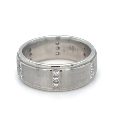 PLAT. 8.5MM 0.54CTW PRINCESS CUT DIAMOND ETERNITY BAND SI/H-I 24.0G