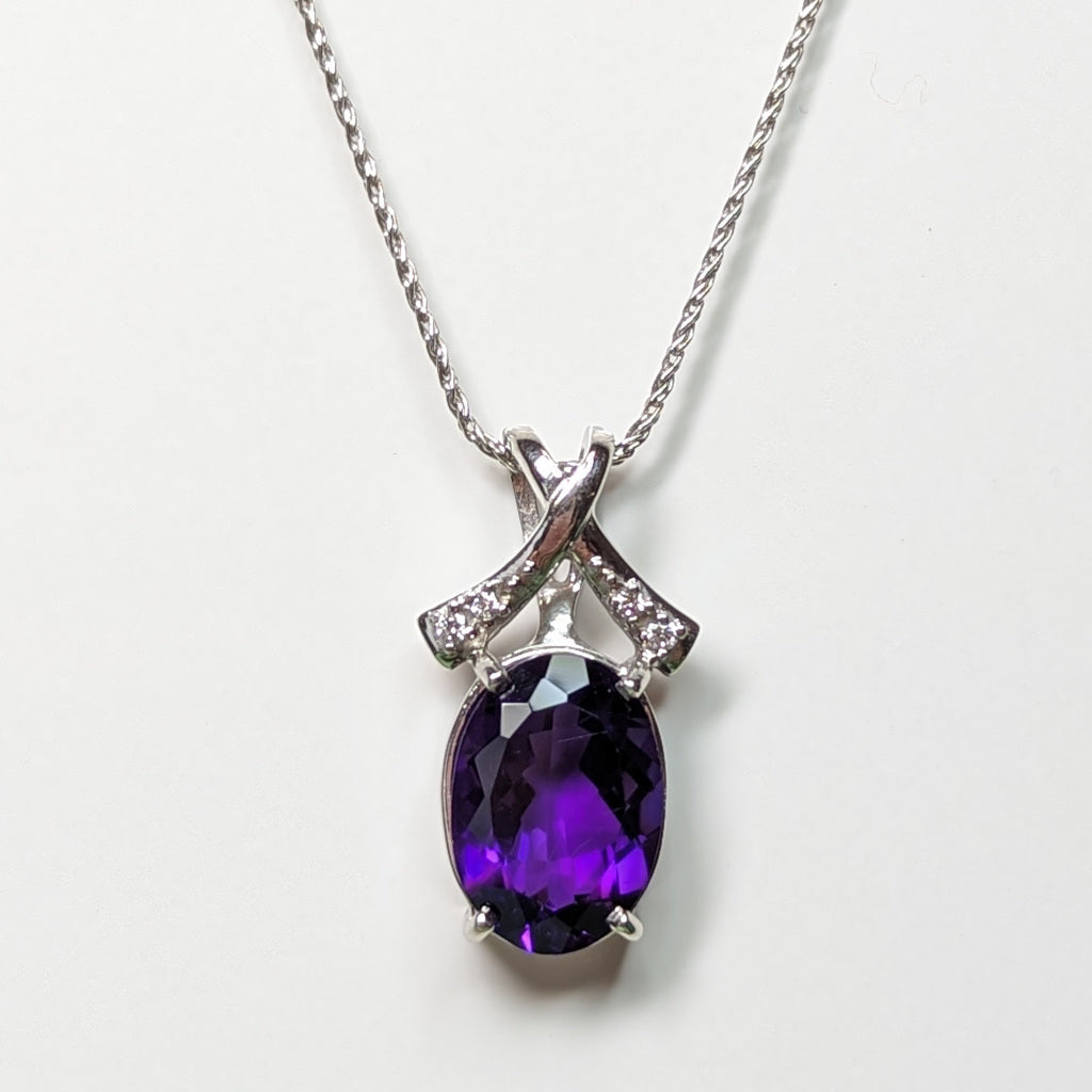 14KW 5.32CTW AMETHYST & DIAMOND PENDANT "AAA" VS/F-G