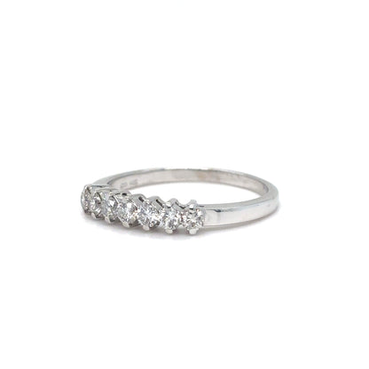 14KW 0.50CTW SEVEN ROUND DIAMOND BAND I1/H-I 2.7G