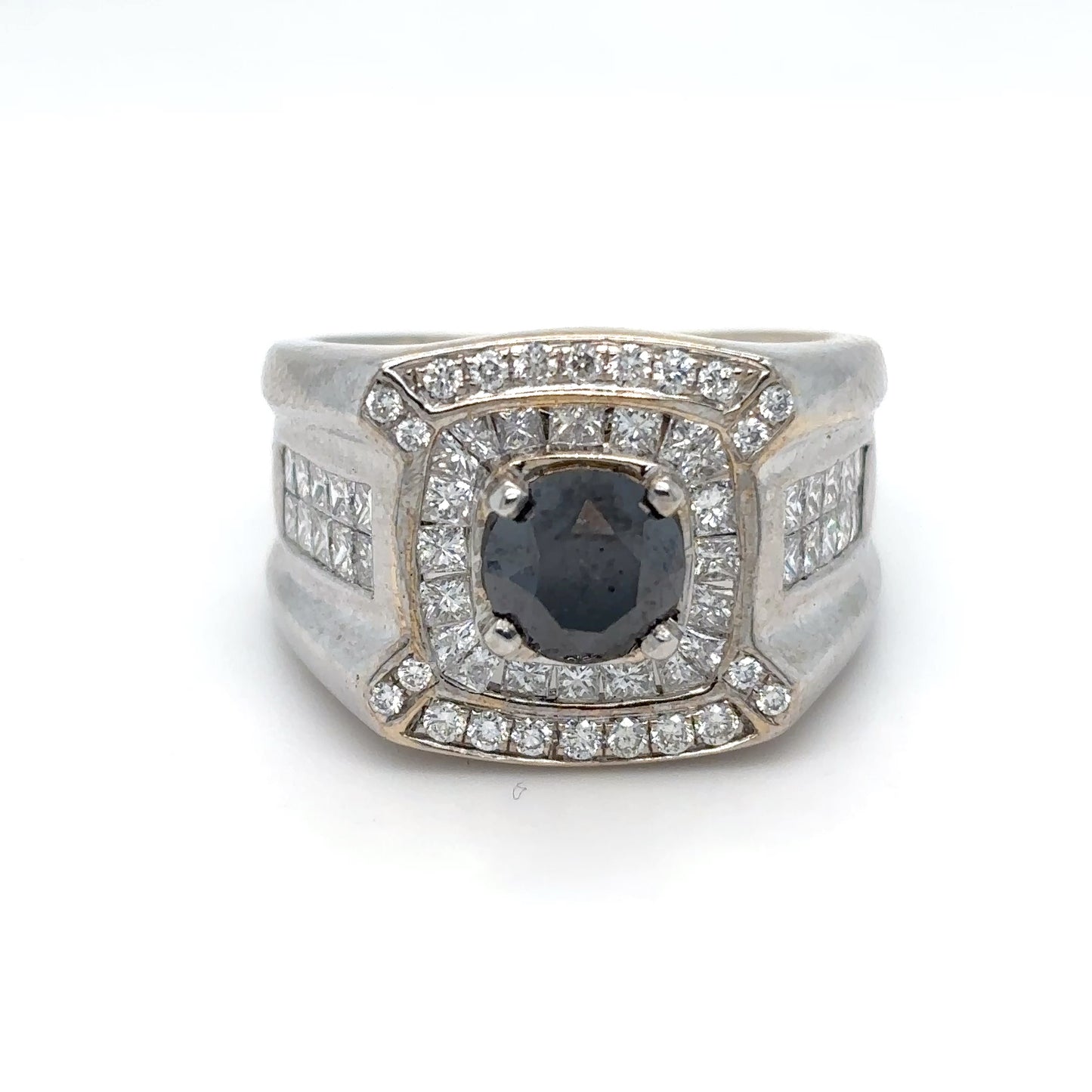 18KW 3.28CTW BLACK-WHITE DIAMOND RING VS/F-G 14.5G