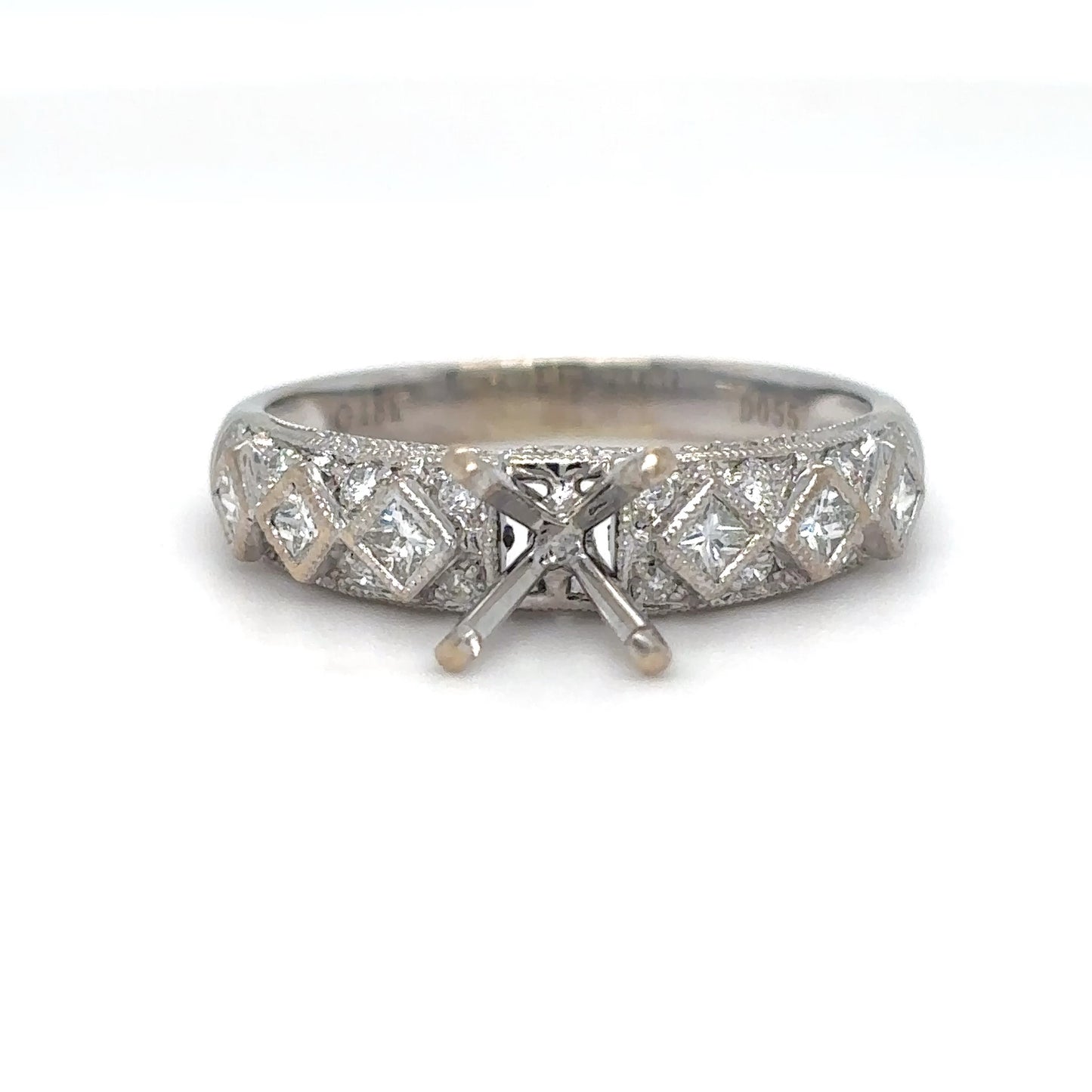 18KW 0.38CTW PRINCESS-ROUND DIAMOND SEMI-MOUNT SI/H-I 4.0G