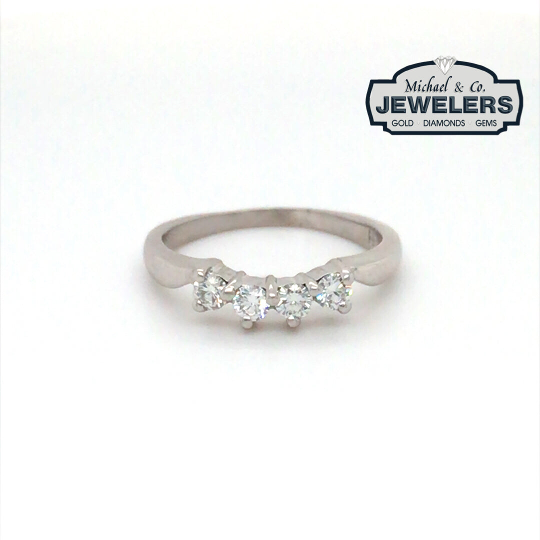 14KW 0.40CTW MATCHING ROUND DIAMOND BAND SI1/E 2.6G