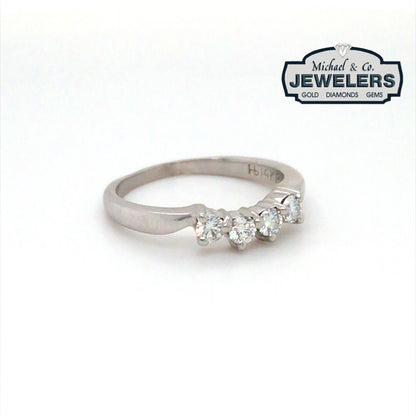 14KW 0.40CTW MATCHING ROUND DIAMOND BAND SI1/E 2.6G