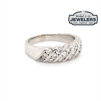 14KW 0.50CTW TRIPLE ROW DIAMOND BAND VS/F-G 4.9G