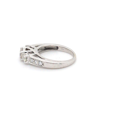 14KW 0.85CTW GRADUATED DIAMOND BAND SI/I-J 4.1G
