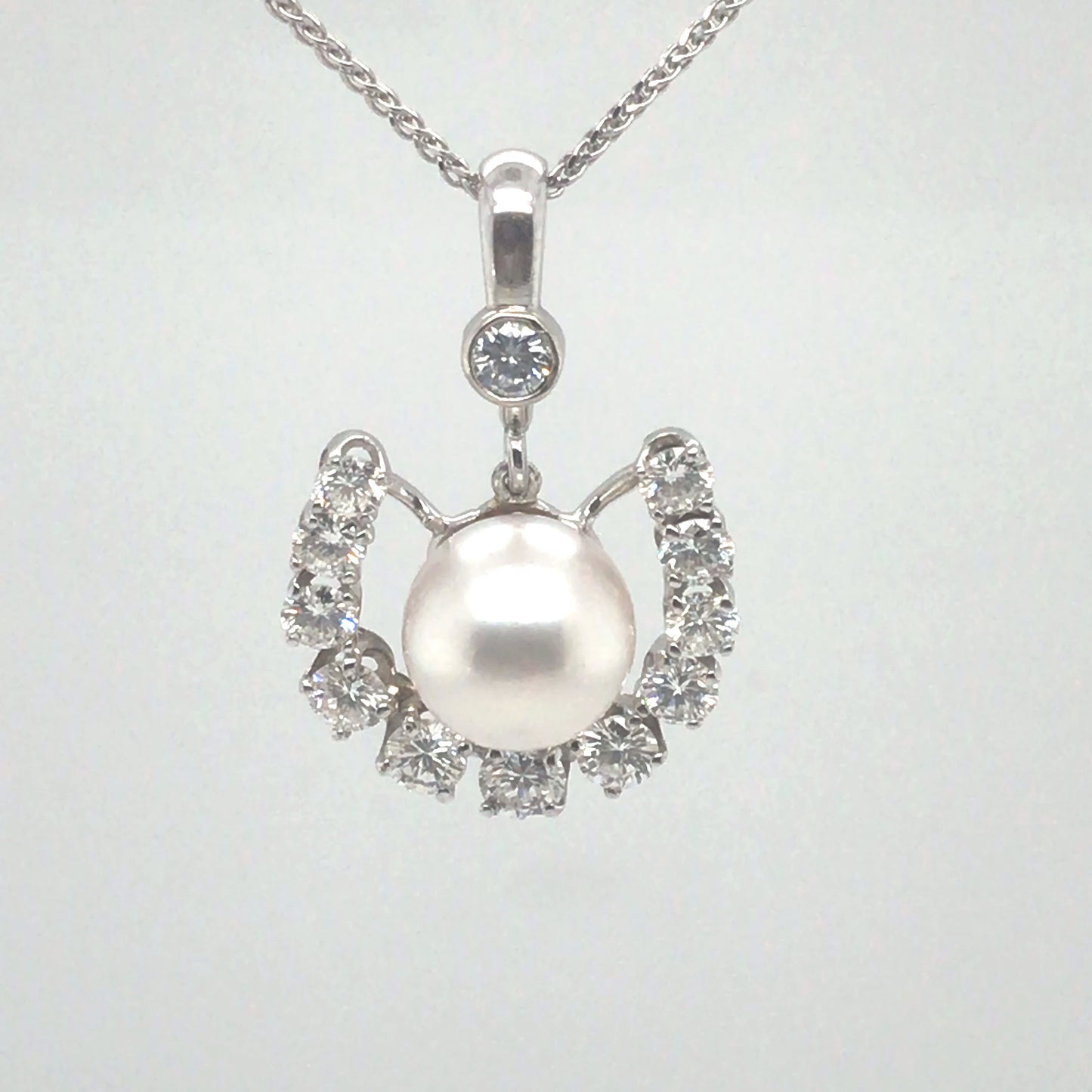 14KW 8.5MM PEARL-1.00CTW DIAMOND PENDANT "AA" VS/F-G 3.5G