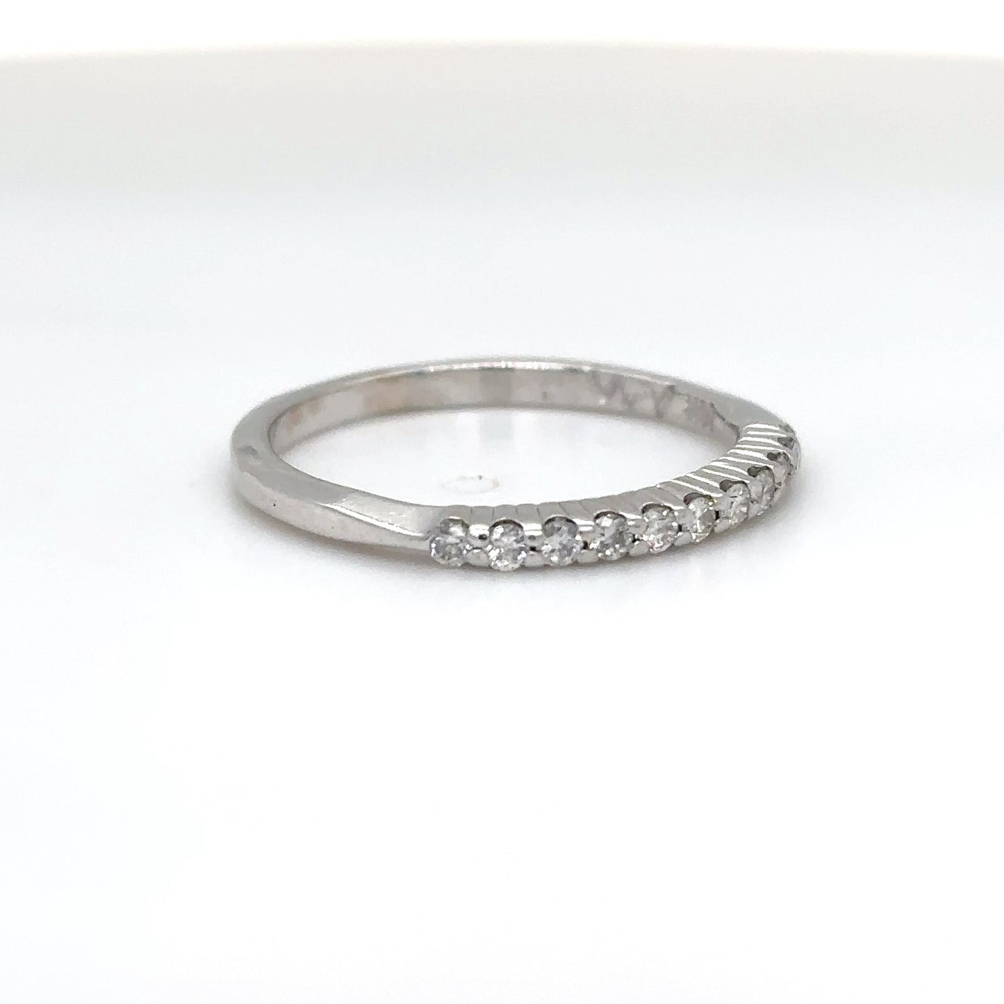 14KW 0.20CTW DIAMOND BAND SI2/H-I 1.4G