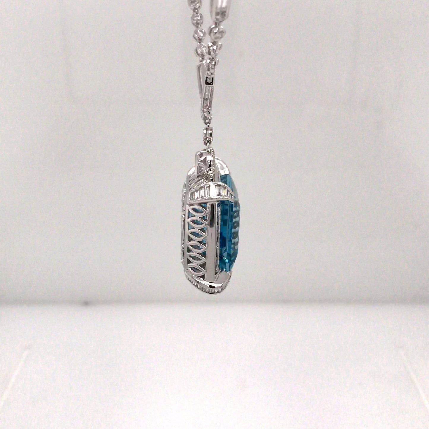 18KW 17" 24.61CT EMERALD CUT AQUAMARINE-3.66CTW BG/RBC DIAMOND PENDANT "AAA" VS2/G 24.0G