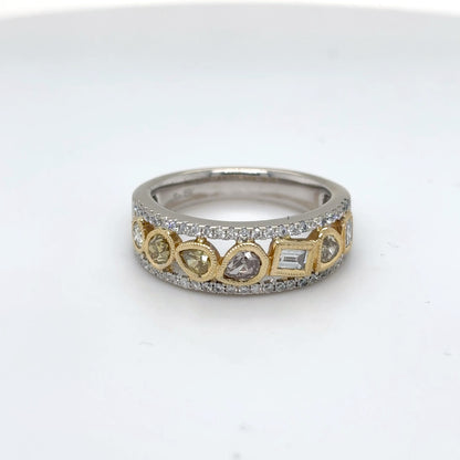 18KTT 1.00CTW FANCY-YELLOW/BROWN/WHITE DIAMOND BAND VS/F-G 5.7G
