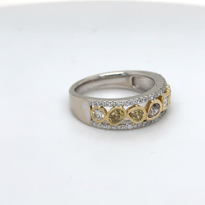 18KTT 1.00CTW FANCY-YELLOW/BROWN/WHITE DIAMOND BAND VS/F-G 5.7G