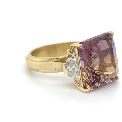18KY 11.06CTW AMETRINE-HALF MOON DIAMOND RING VS/G-H