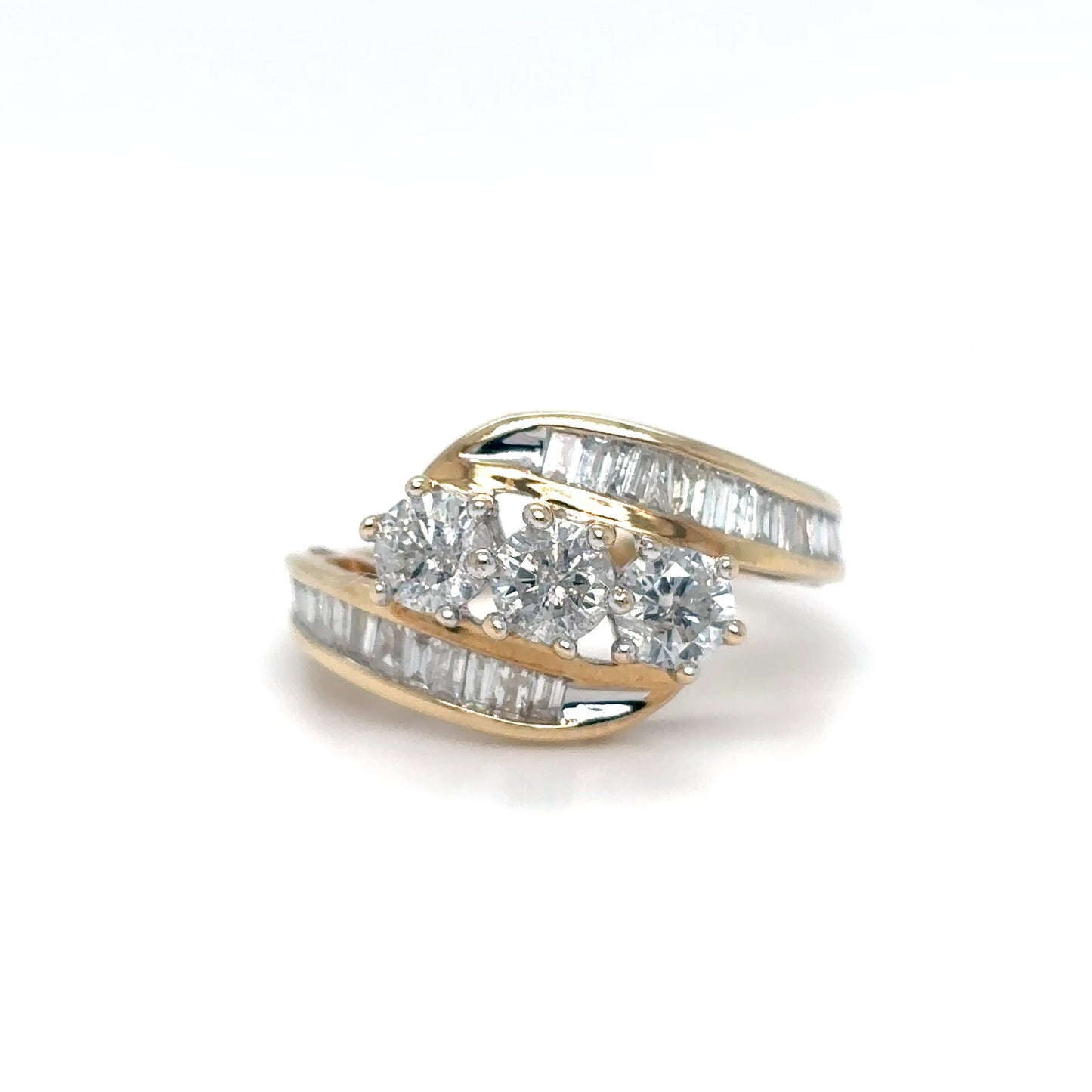 14KY 1.50CTW ROUND BRILLIANT-BAGUETTE DIAMOND RING I1-I2/H-I 5.1G