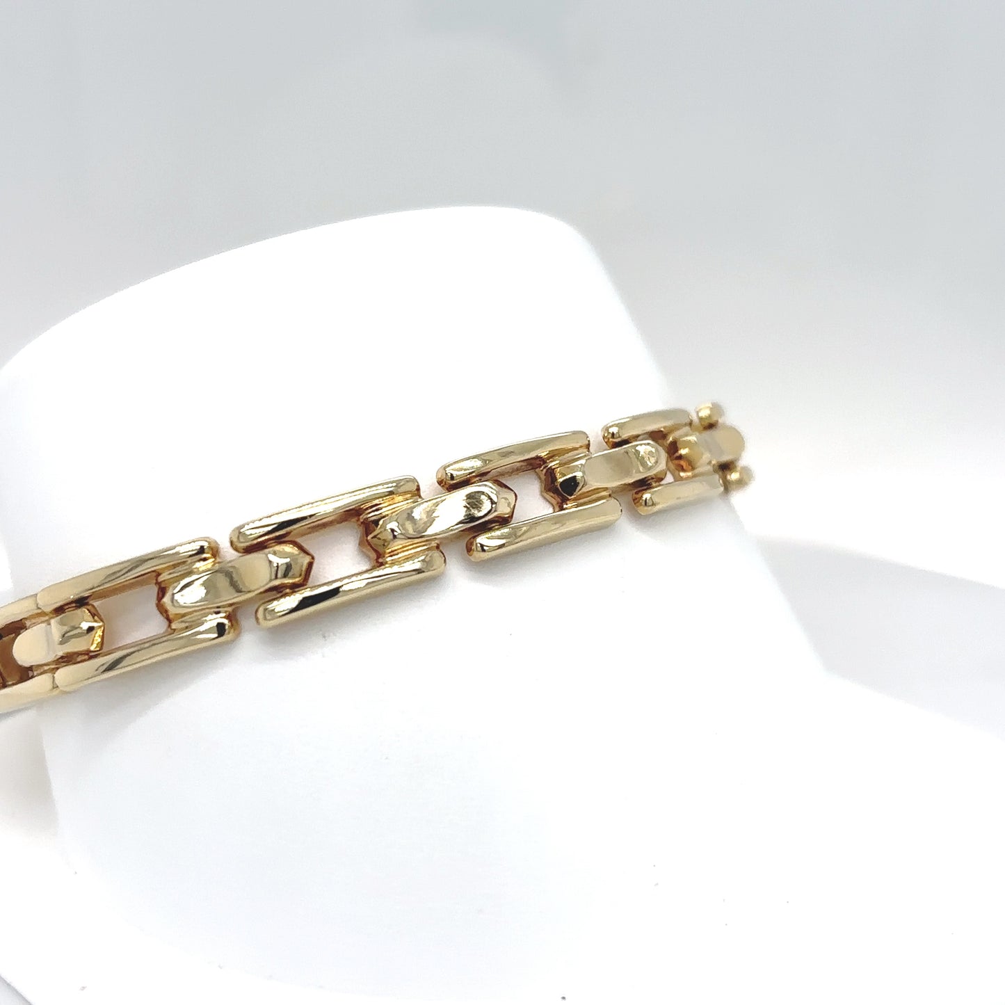 14KY 7.5" 7.25MM FASHION RECTANGLE LINK BRACELET 11.4G