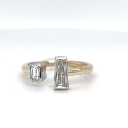 14KTT 0.69CTW BAGUETTE-EMERALD BRILLIANT DIAMOND RING SI1/G-J 3.3G-Fine Jewelry in Bradenton &amp; Lakewood Ranch, Fl. | Michael &amp; Co. Jewelers