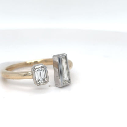 14KTT 0.69CTW BAGUETTE-EMERALD BRILLIANT DIAMOND RING SI1/G-J 3.3G-Fine Jewelry in Bradenton &amp; Lakewood Ranch, Fl. | Michael &amp; Co. Jewelers