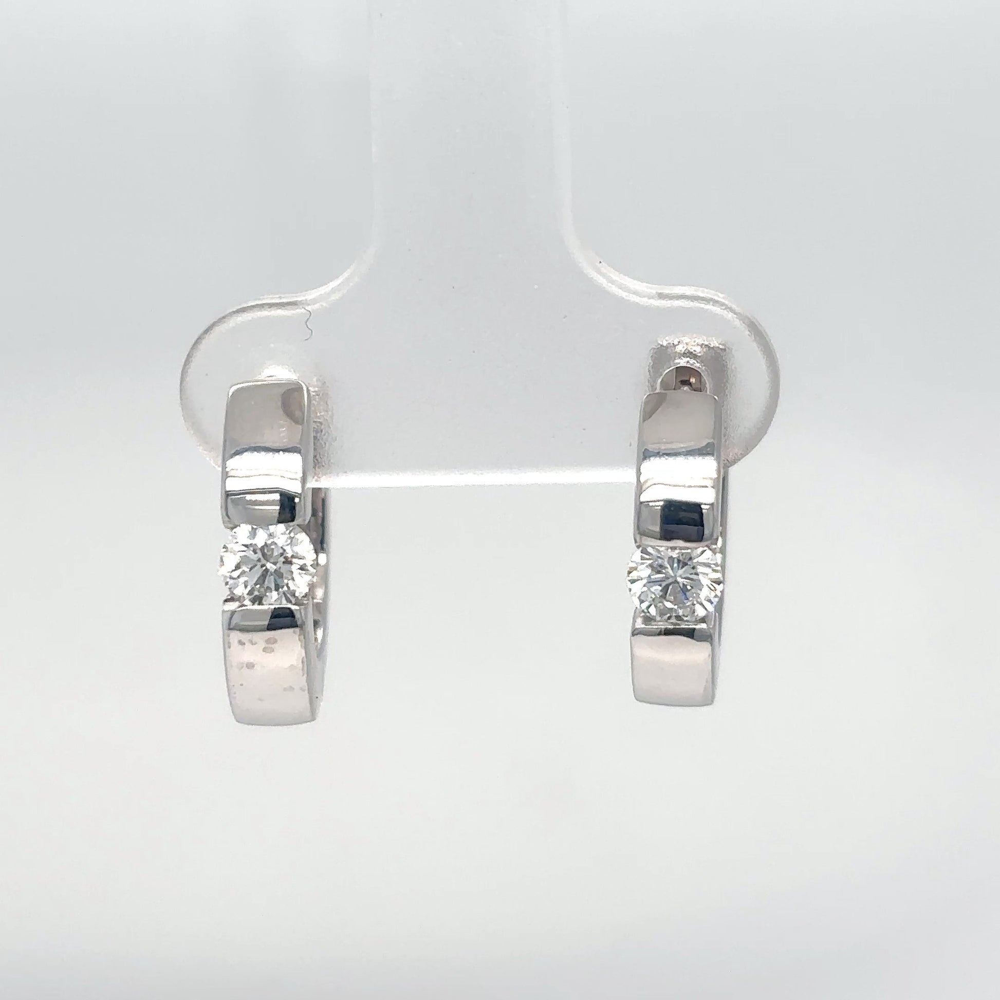 14KW 0.40CTW ROUND DIAMOND 15MM HOOP EARRINGS SI1/H 5.4G - Fine Jewelry in Bradenton Michael & Co. Jewelers
