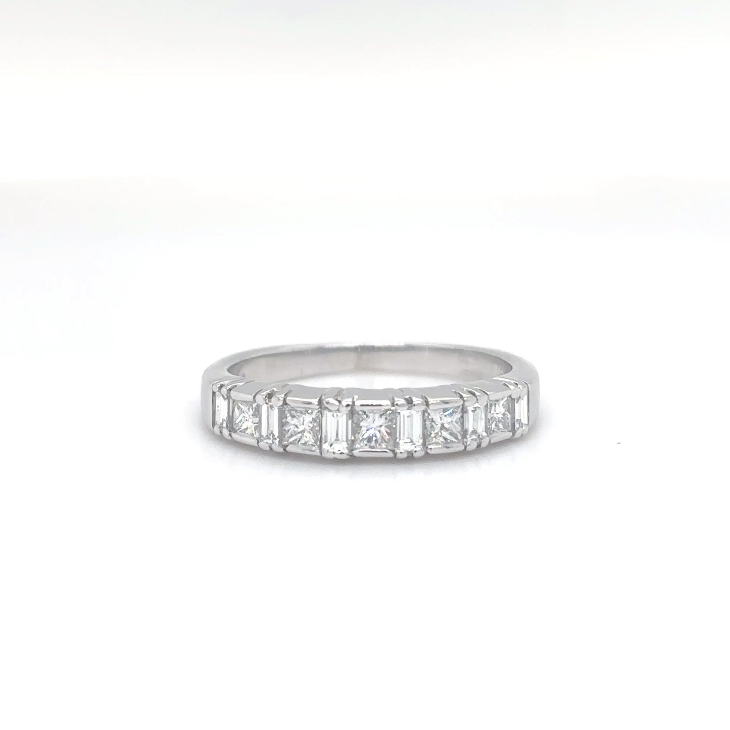 14KW 0.75CTW PRINCESS-BAGUETTE DIAMOND BAND SI/H-I 2.5G