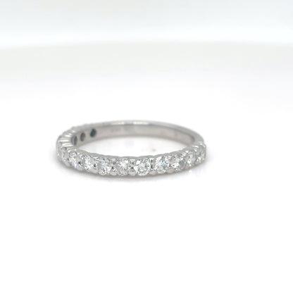 14KW 0.75CTW ROUND BRILLIANT DIAMOND BAND SI1/F-G 1.9G