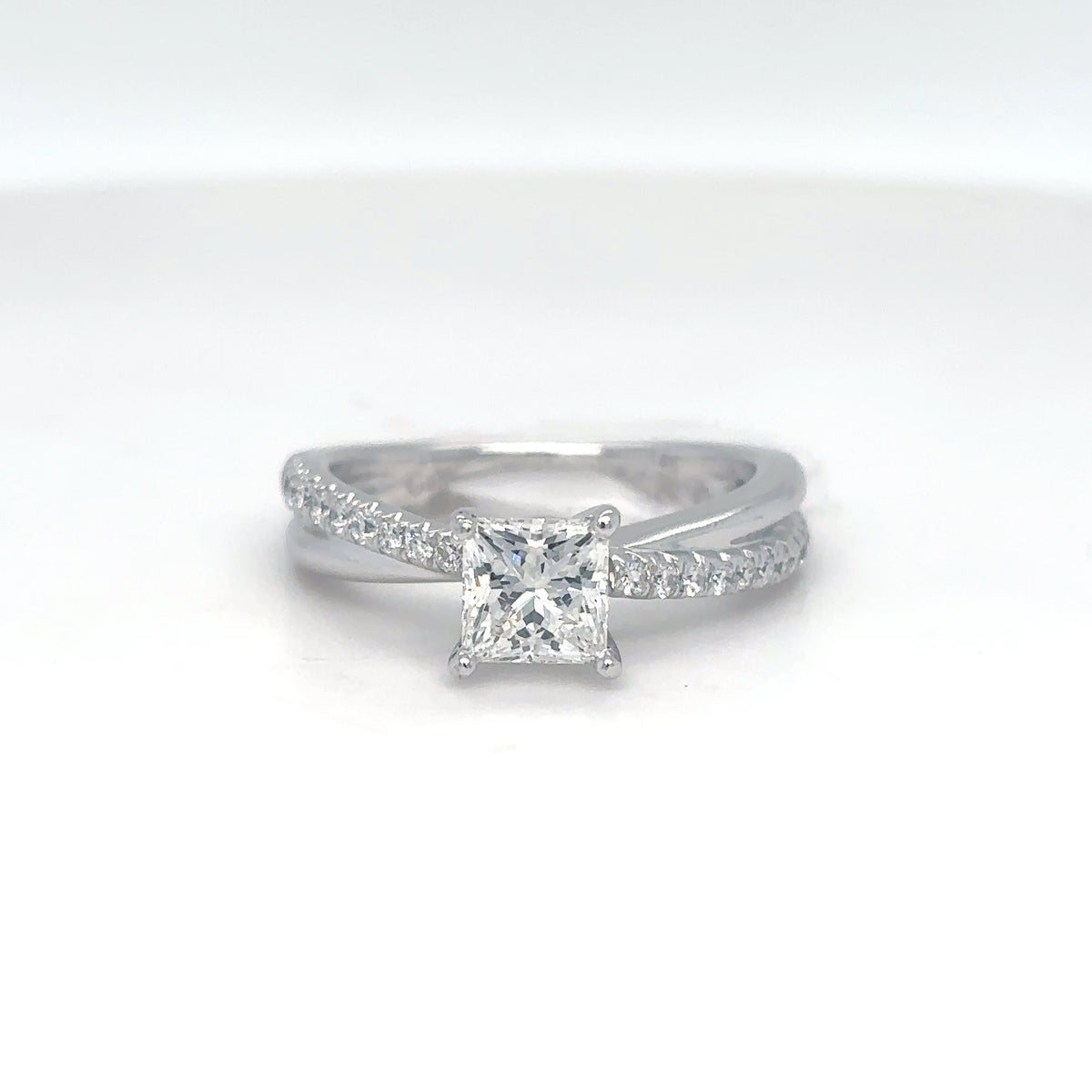14KW 0.92CTW PRINCESS-ROUND DIAMOND ENGAGEMENT RING SI1/G 3.6G