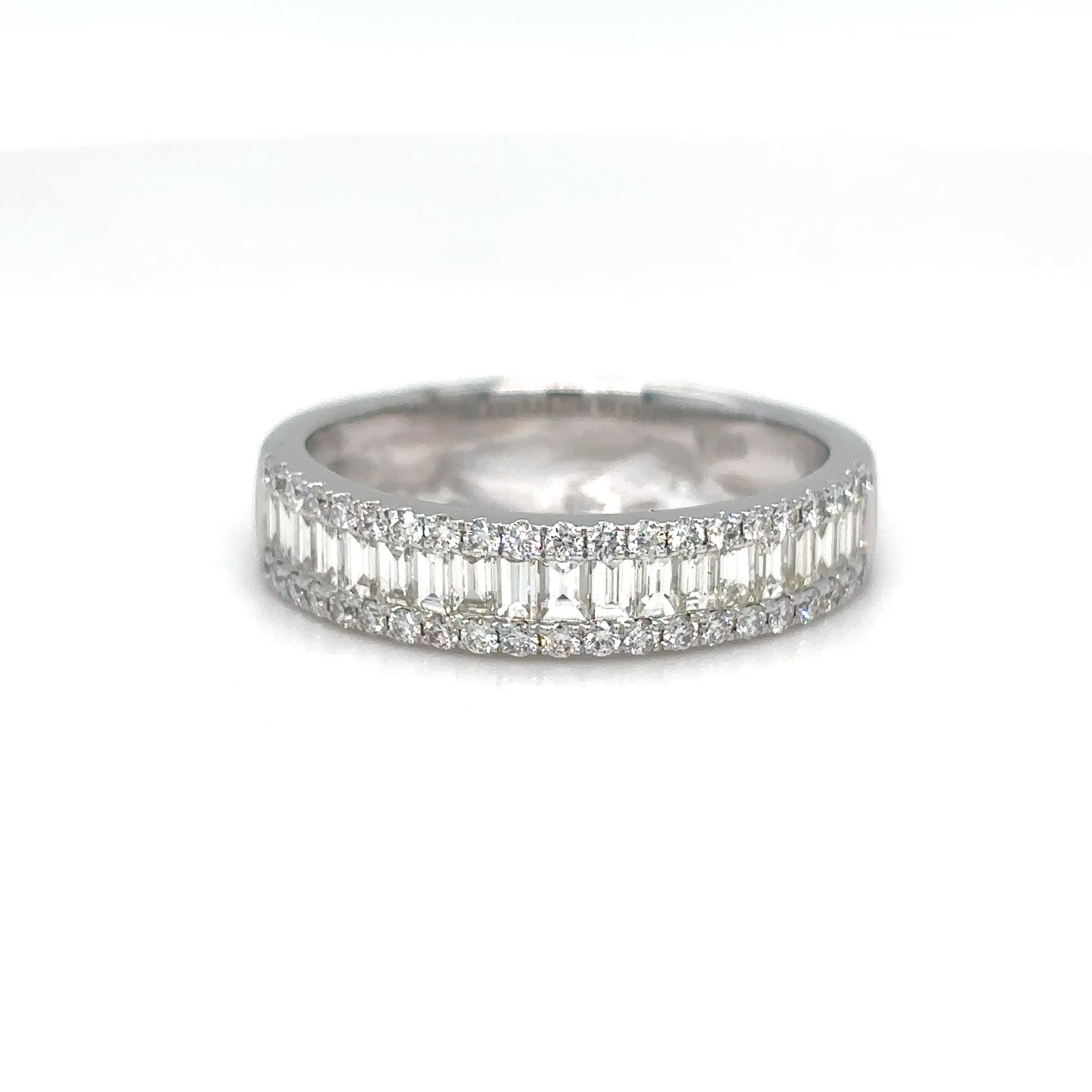 14KW 0.97CTW BAGUETTE-ROUND DIAMOND BAND VS/G 3.3G