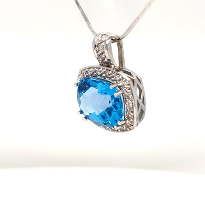 14KW 18" 12X10MM CHECKERBOARD BLUE TOPAZ-0.15CTW DIAMOND PEDNANT 6.4G