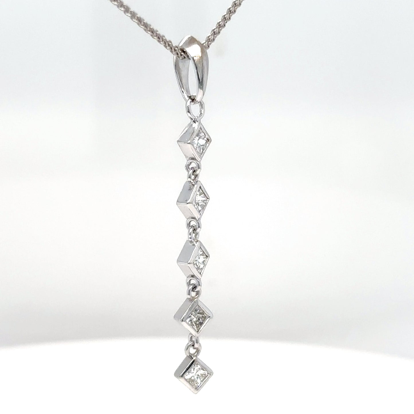 14KW 1.00CTW PRINCESS CUT DIAMOND DANGLE PENDANT SI/H-I 1.6G