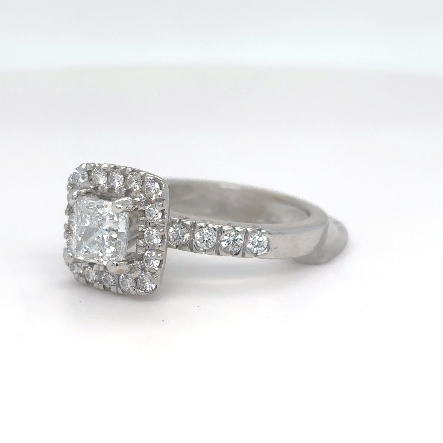 14KW 1.48 CTW PRINCESS CUT DIAMOND HALO RING
